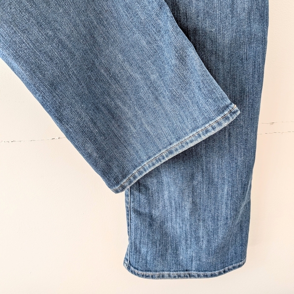 Mavi Women's Molly Bootcut Jeans in Classic Blue ~ Size 32 x 32 - Picture 11 of 16